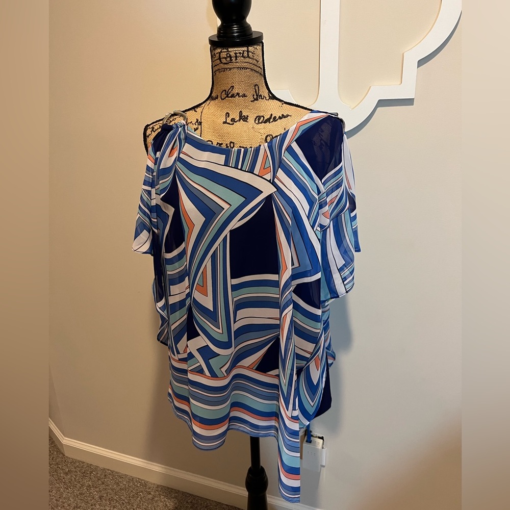 Coco Bianco Asymmetrical Top with Silver Shoulder Clasp and Shell Size Small